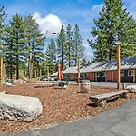 Playpark Lodge