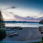 Tahoe Lakeshore Lodge & Spa