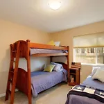 Ormsby House 1489O
