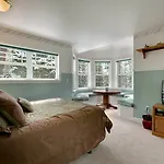 2478 Cold Creek Trail