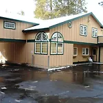 Green Lantern Motel