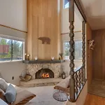 The Knotty Bear - Three Bedroom Home