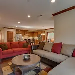 Tahoe Woods Escape - Three Bedroom Home