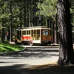Tahoe Valley Cottage 1