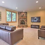Lake Tahoe Home With Forest Views Ski At Heavenly!