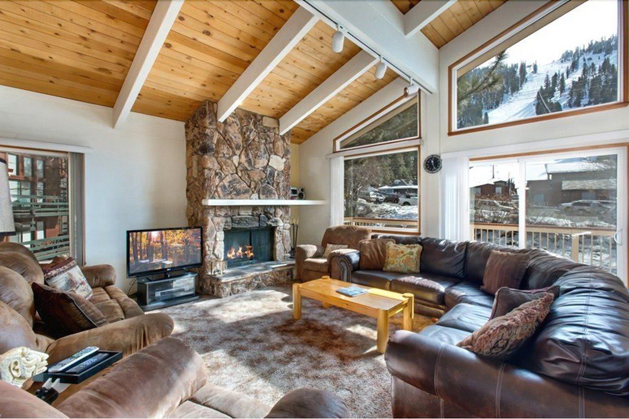 Apartment 3851 Saddle Road *