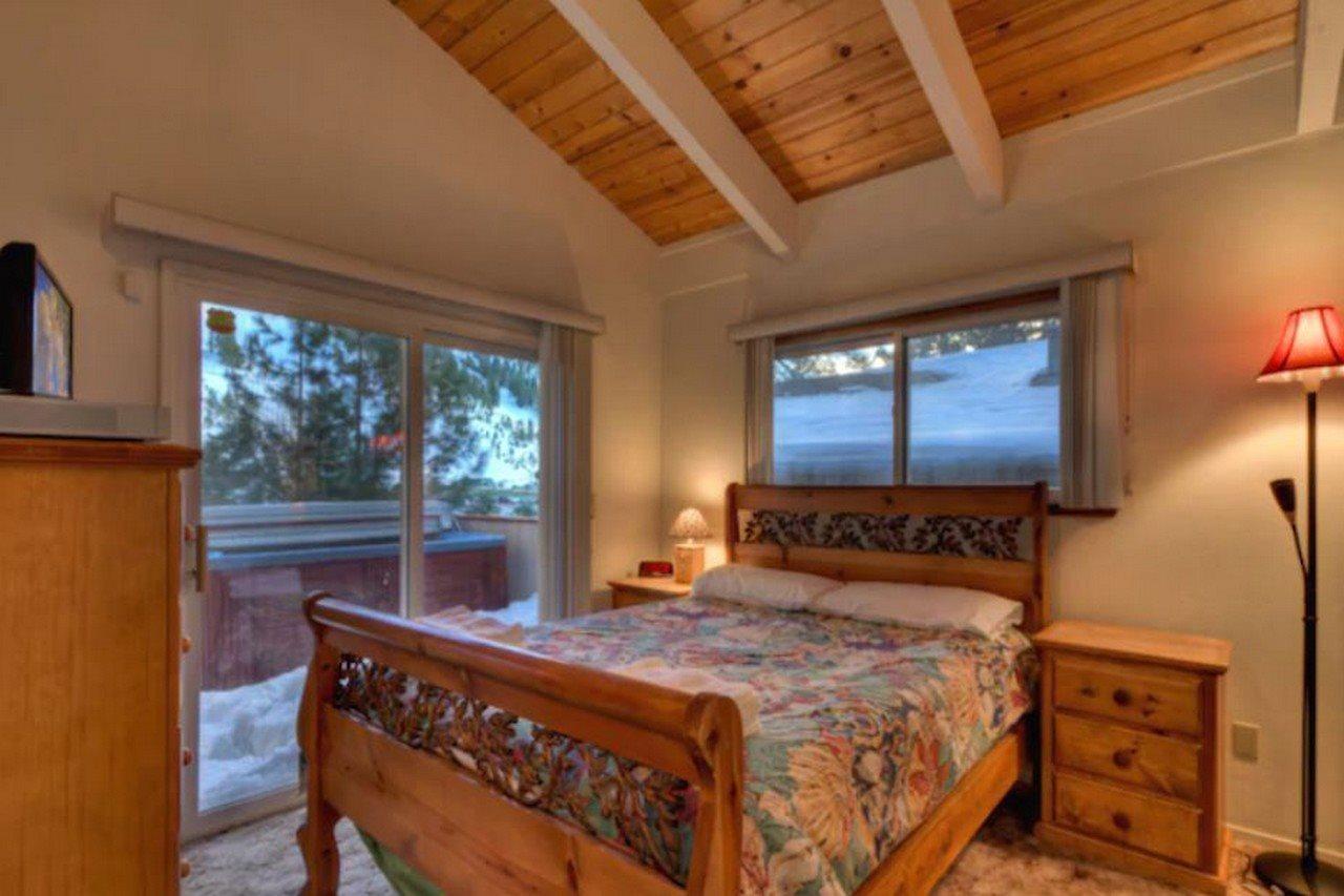 3851 Saddle Road Apartment