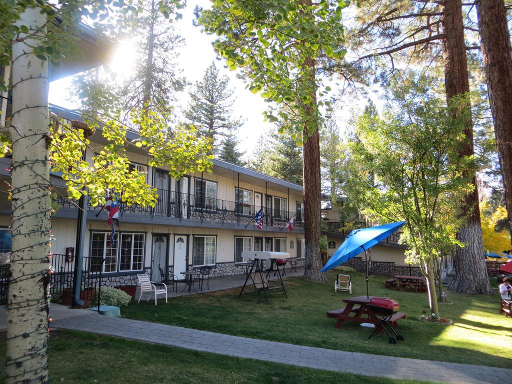 Americana Village