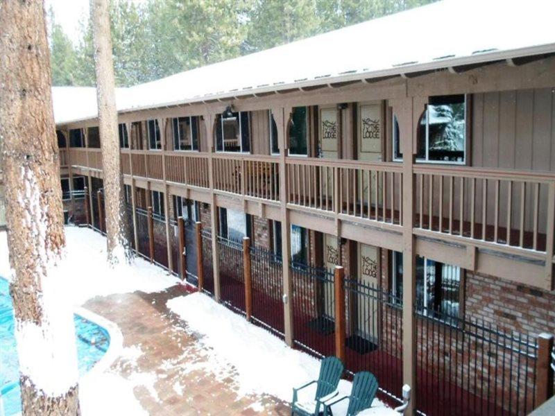 The At Tahoe Resort 2*