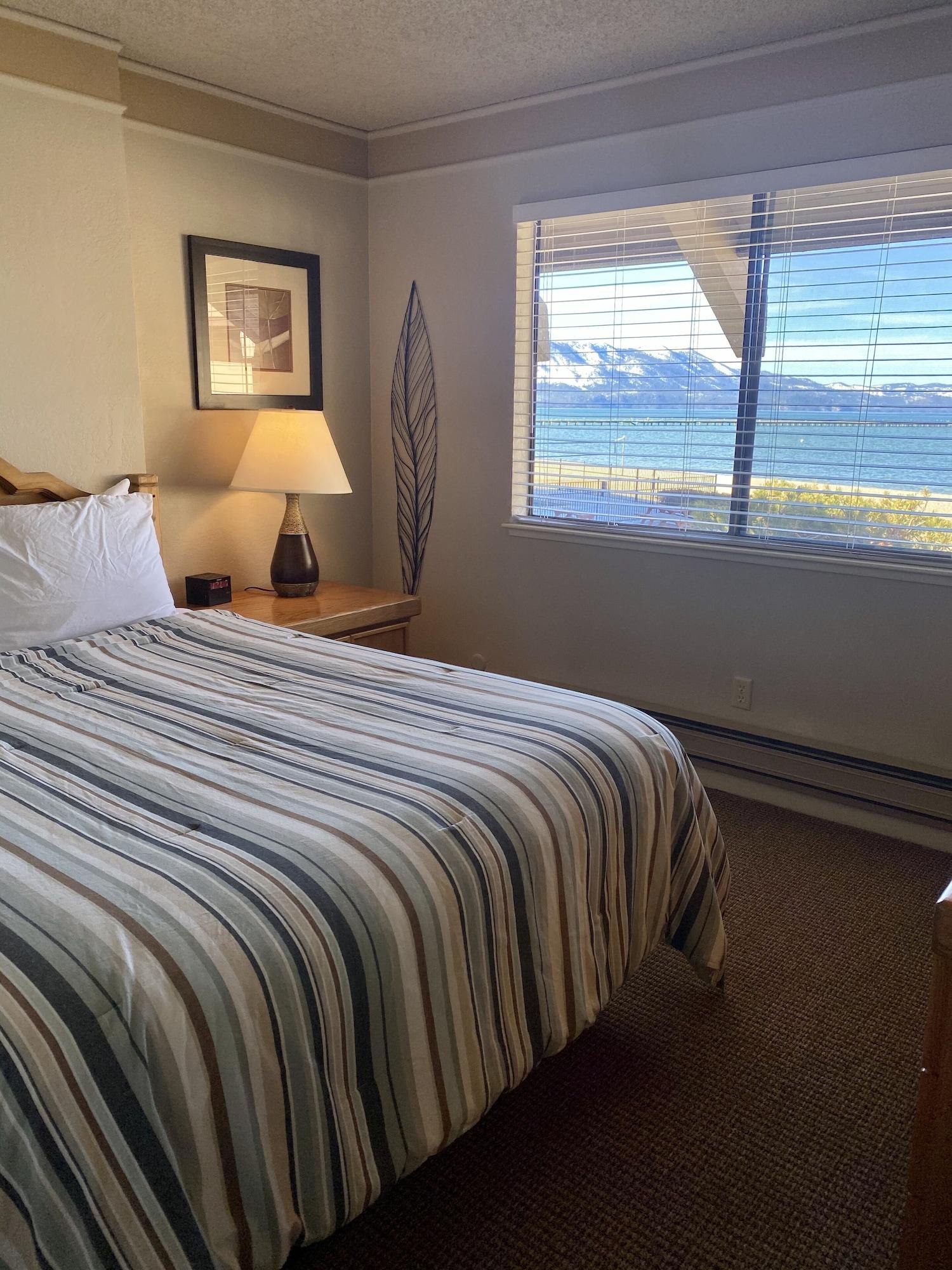 Tahoe Lakeshore & Lodge *
