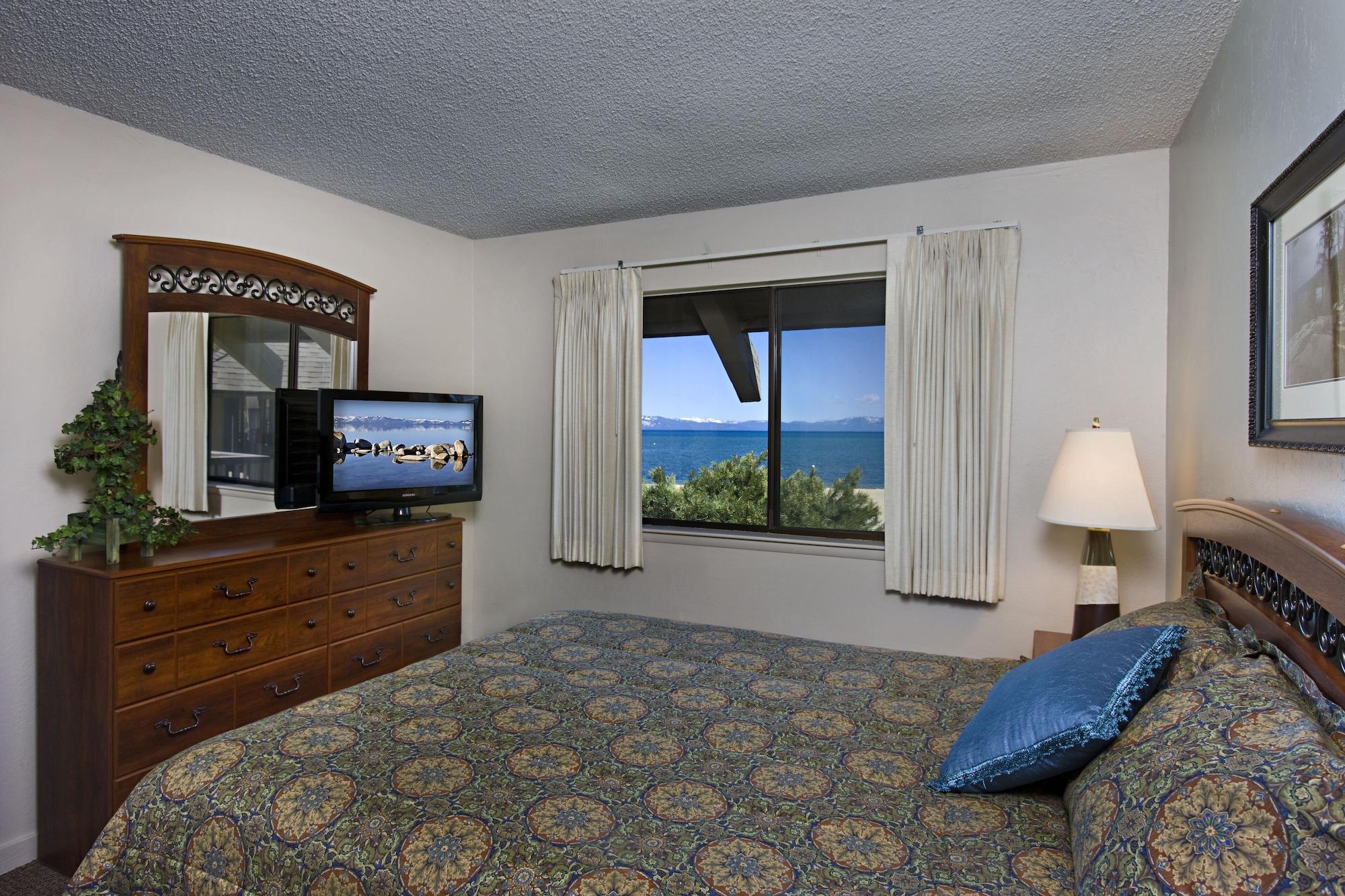 Tahoe Lakeshore & Lodge