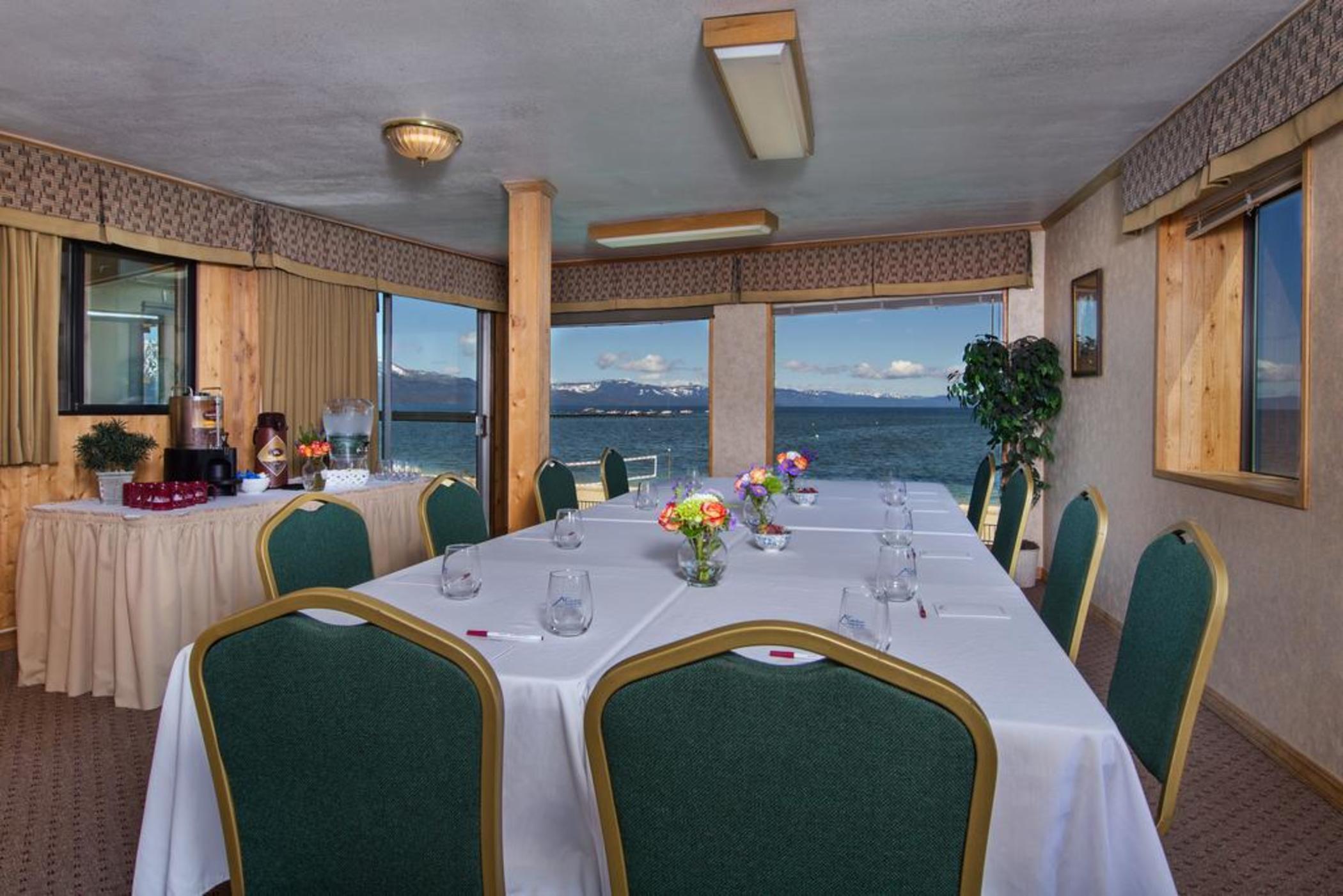 Lodge Tahoe Lakeshore & South Lake Tahoe