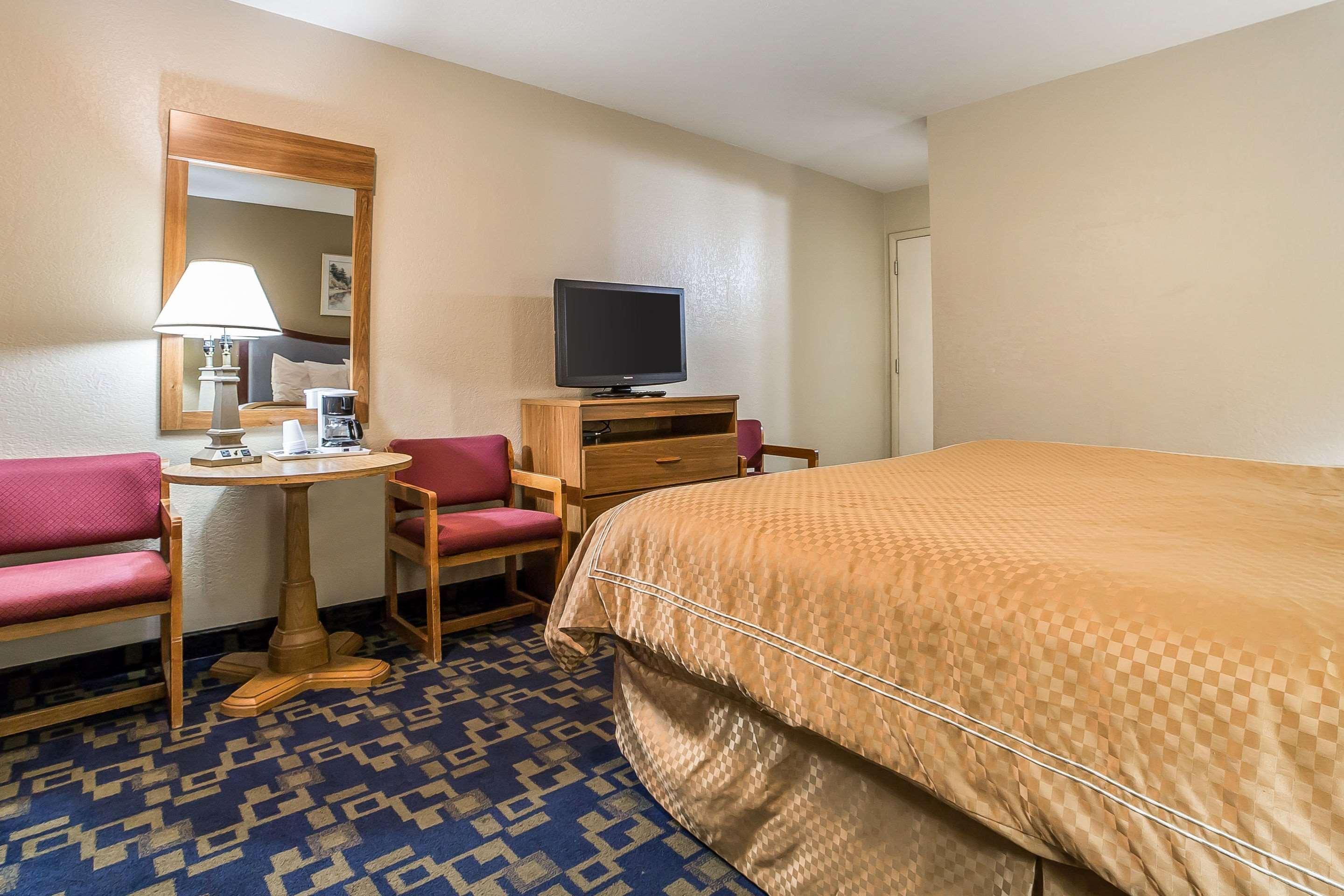 Quality South Tahoe Inn 2*