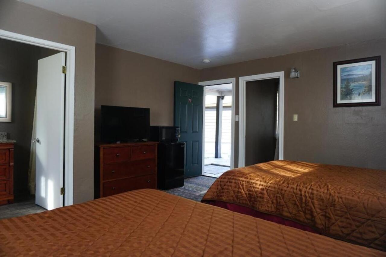 A&a Tahoe Inn