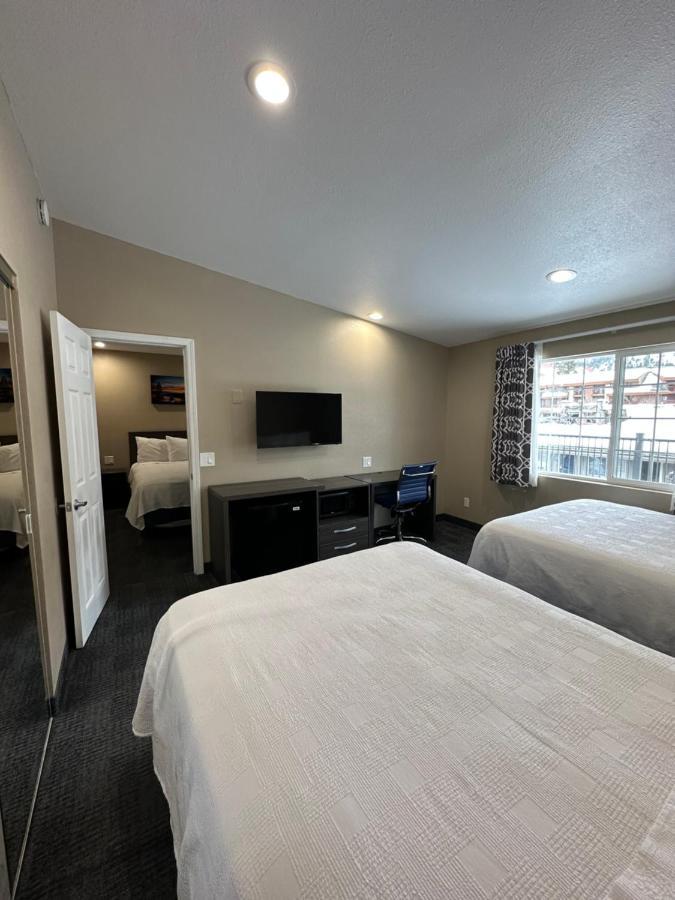 Motel Black Jack 2*