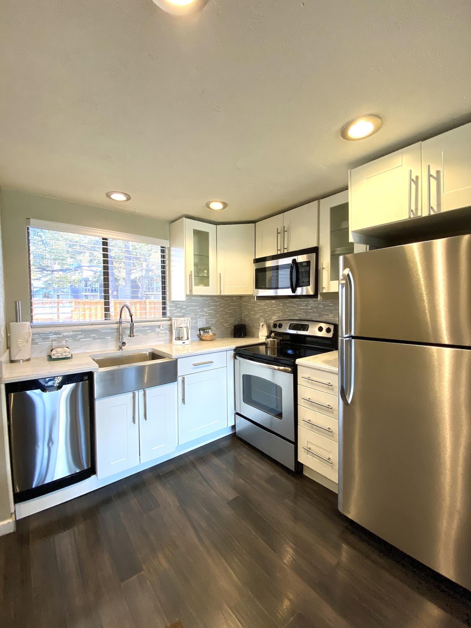 Tahoe Lakeshore & Lodge South Lake Tahoe