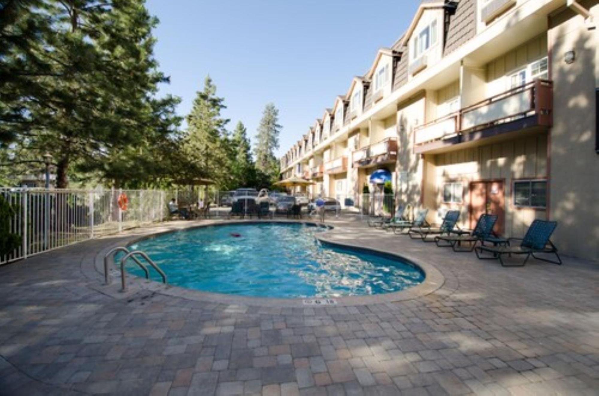 Quality South Tahoe Inn 2*