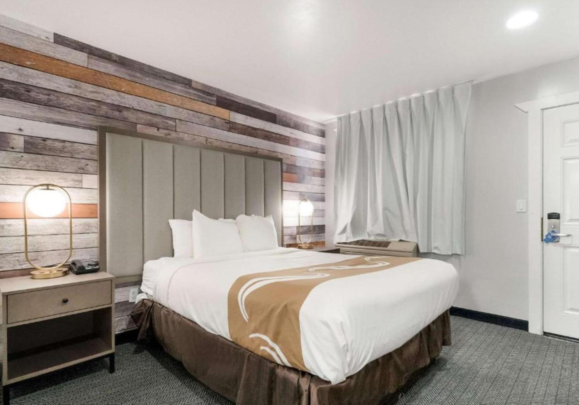 Inn Quality South Tahoe 2*