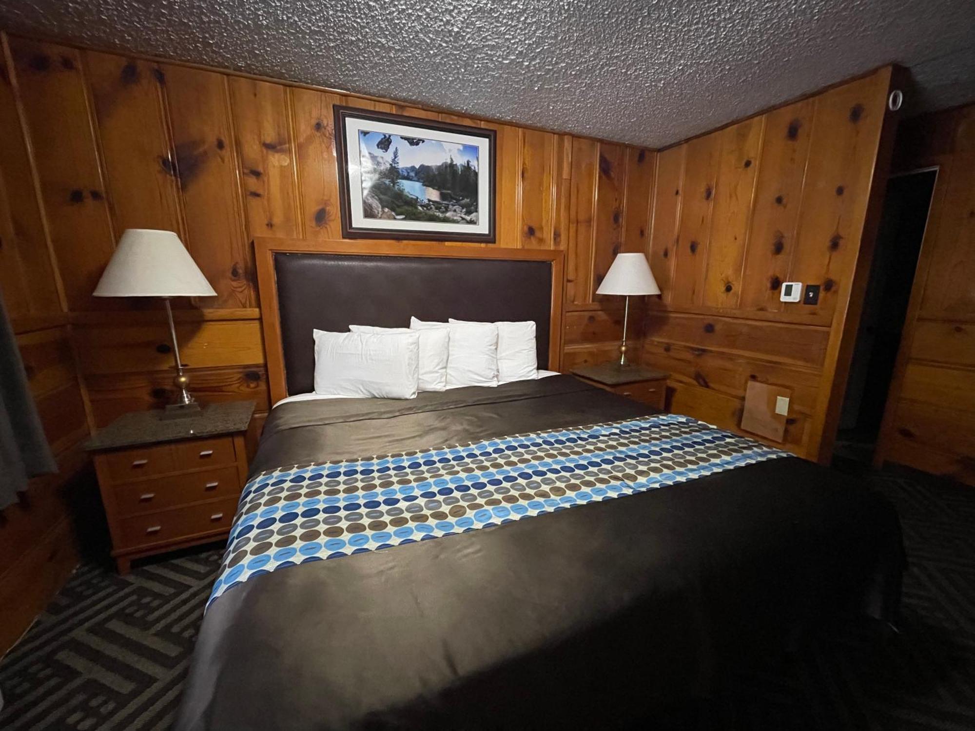 Motel Tahoe Hacienda 2*