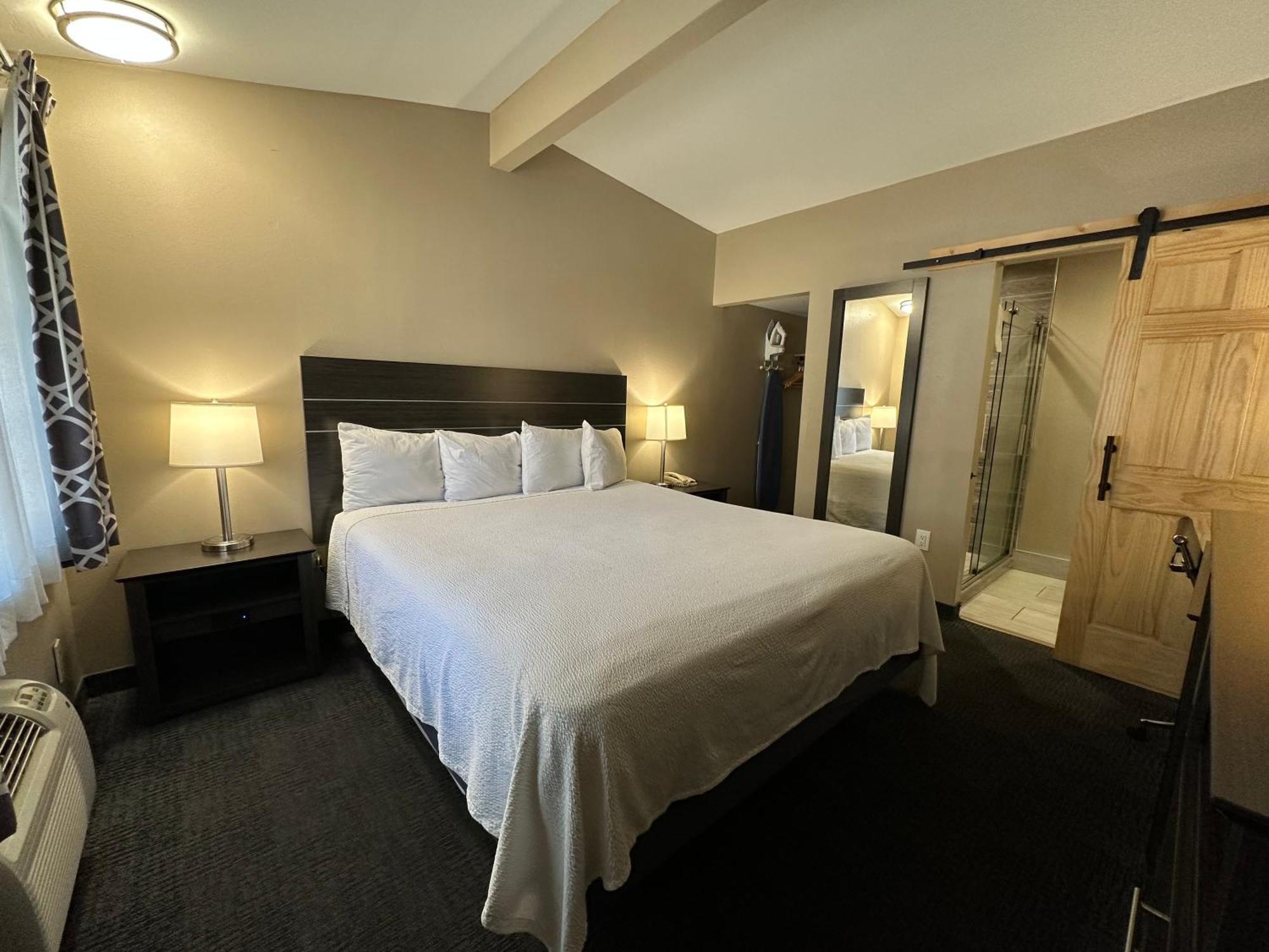 Black Jack Motel 2*