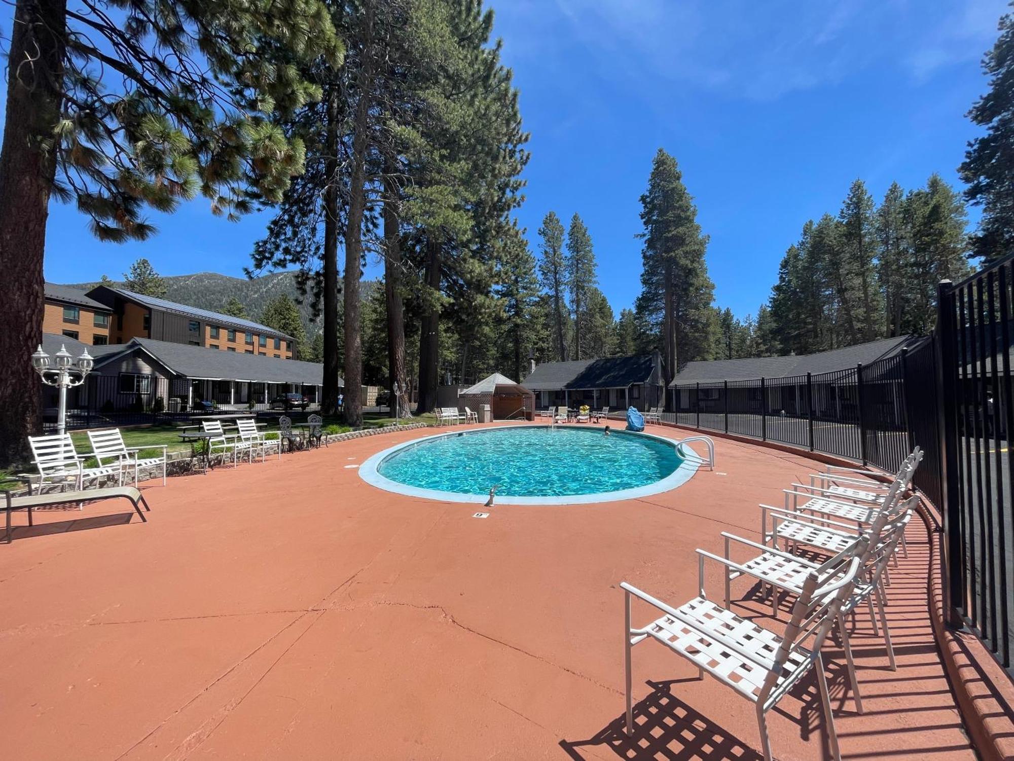 Tahoe Hacienda 2*
