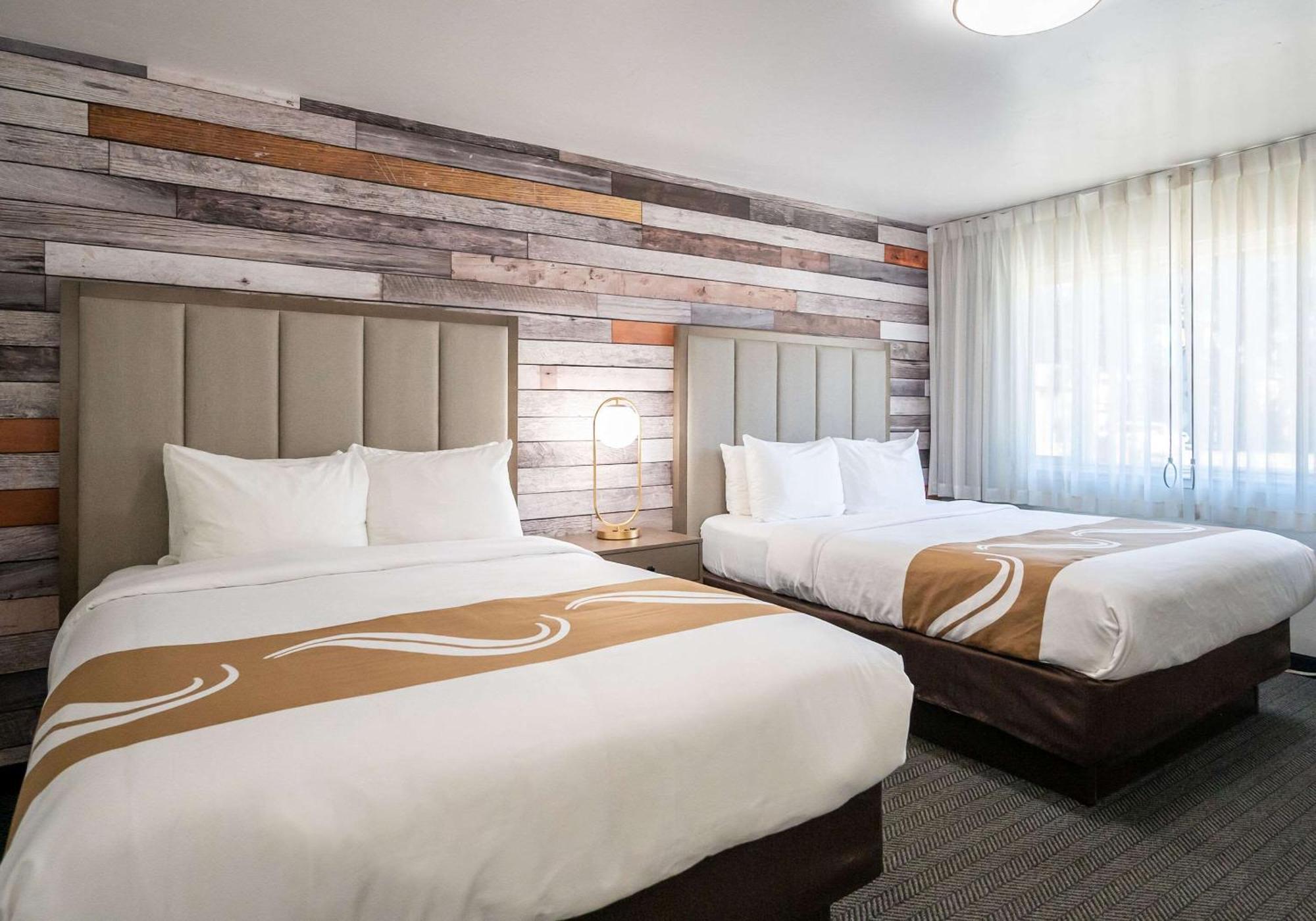 Quality South Tahoe Inn 2*