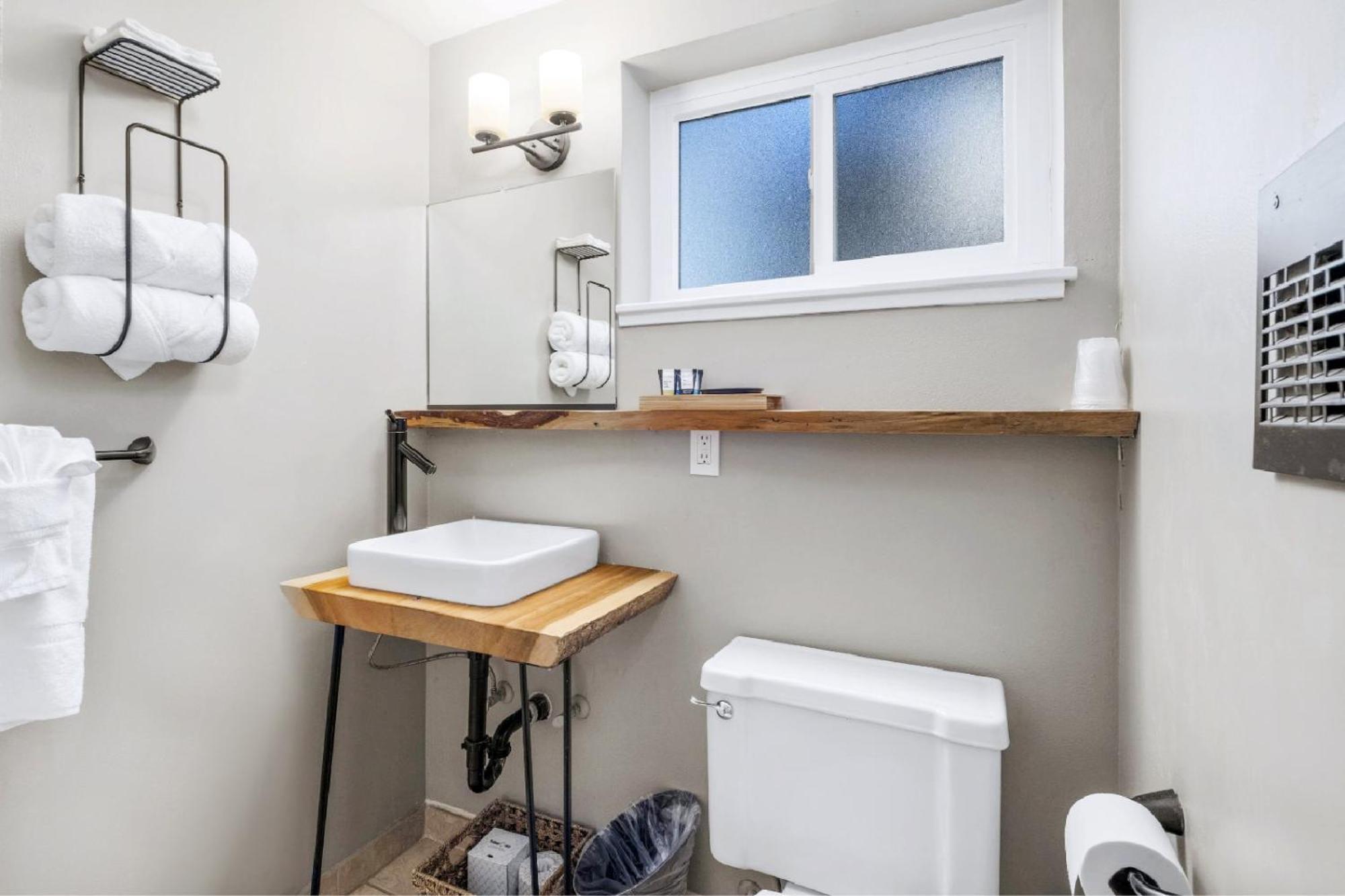 Resthaven Tahoe Inn 3*