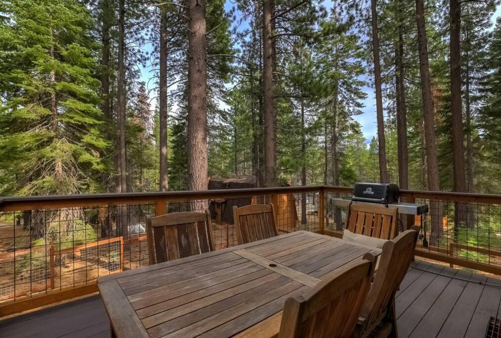 Mountain Pine Memories - Dogs - Hot Tub - E-bikes Holiday home