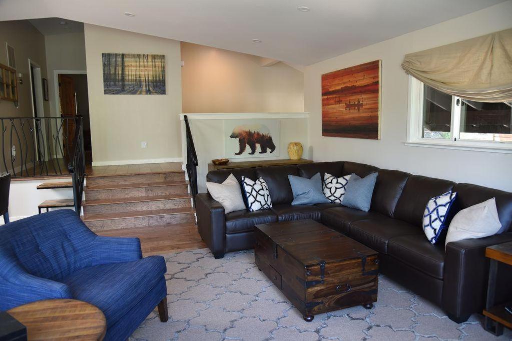 2375s Sierra House Retreat * South Lake Tahoe