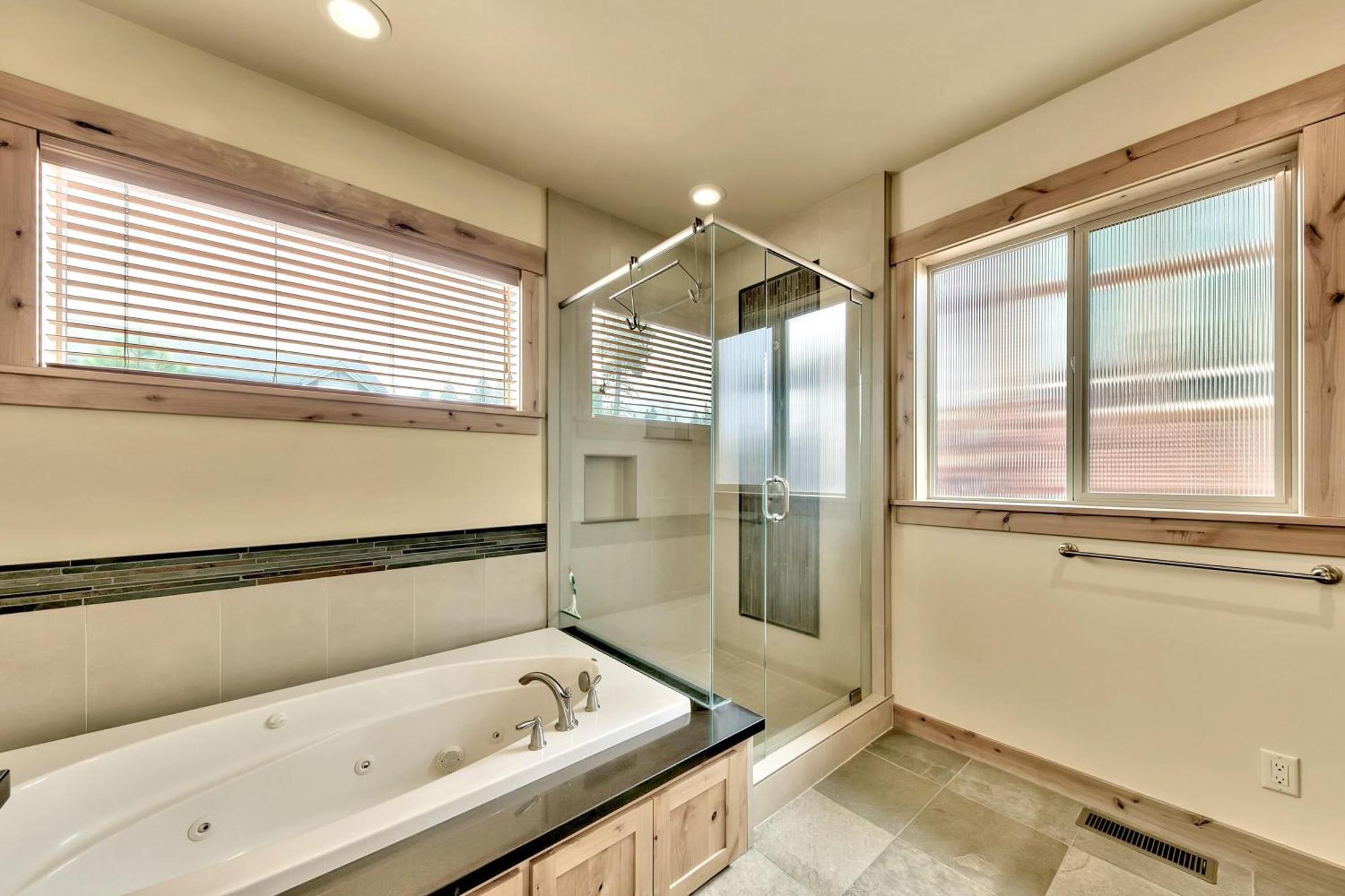 1376md Angora View