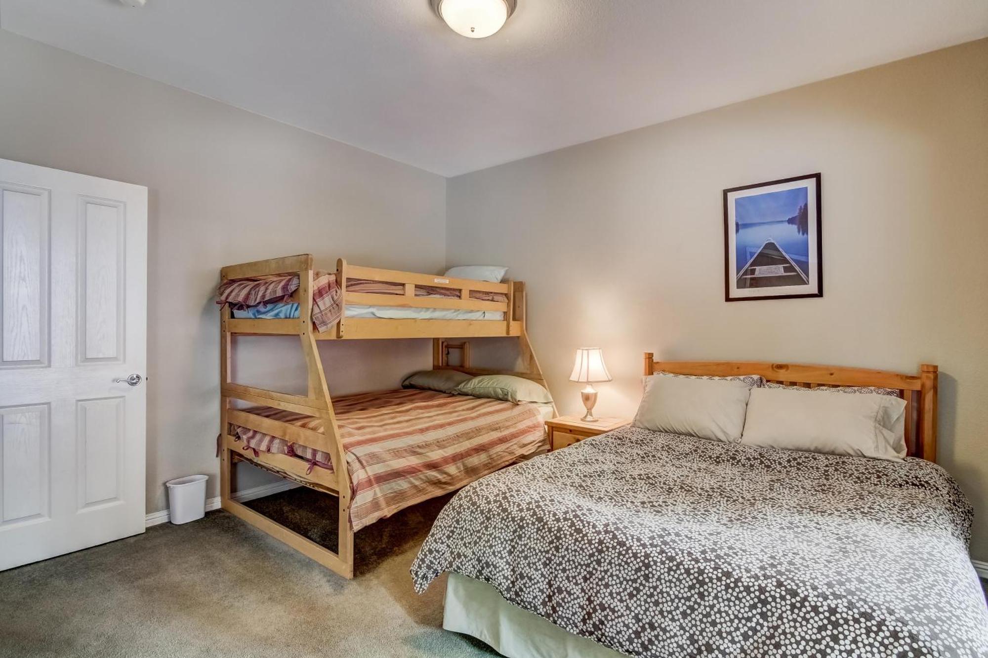 1144gb The Golden Bear Retreat Holiday home