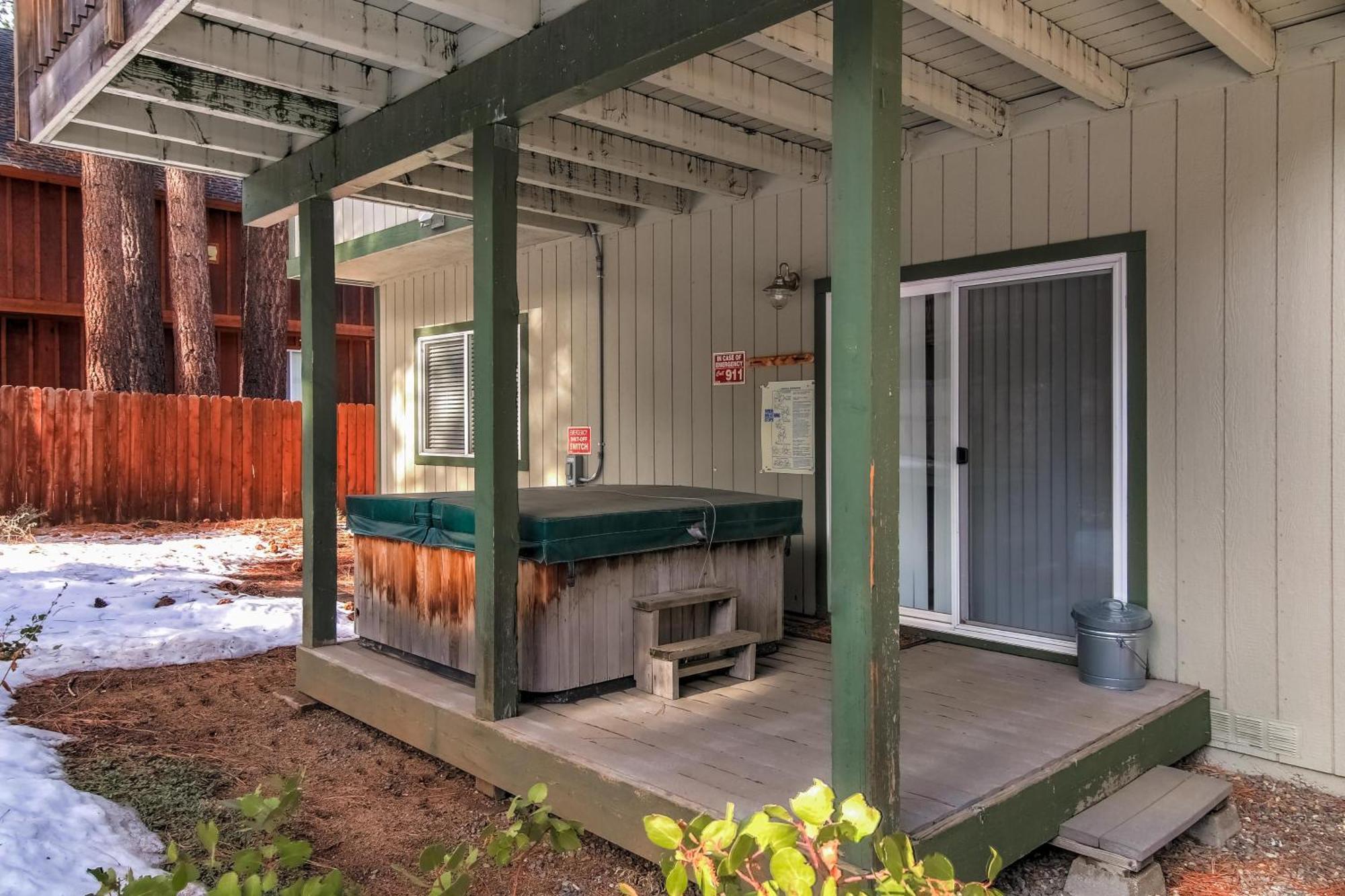 1144gb The Golden Bear Retreat Holiday home