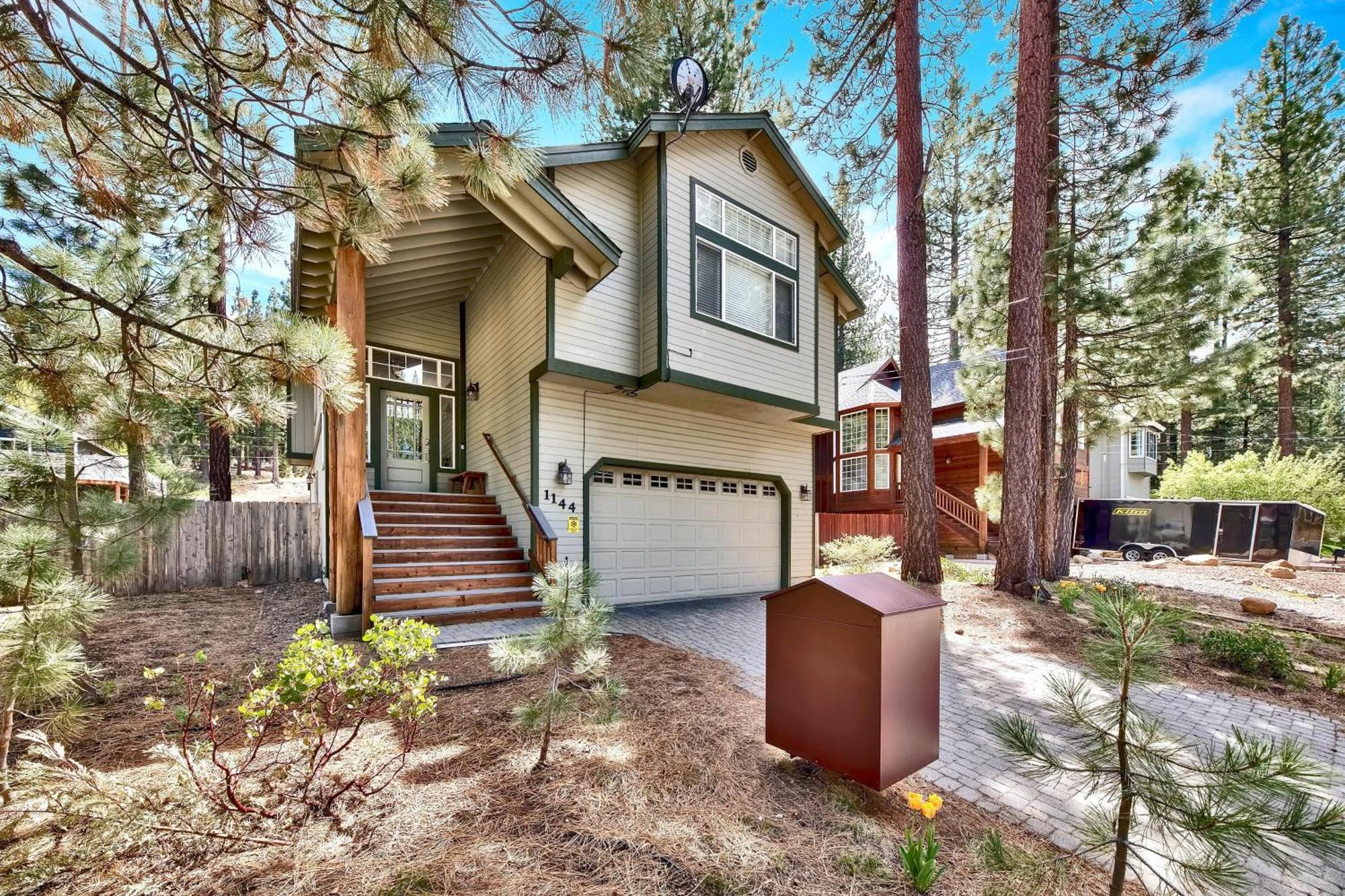 1144gb The Golden Bear Retreat Holiday home South Lake Tahoe