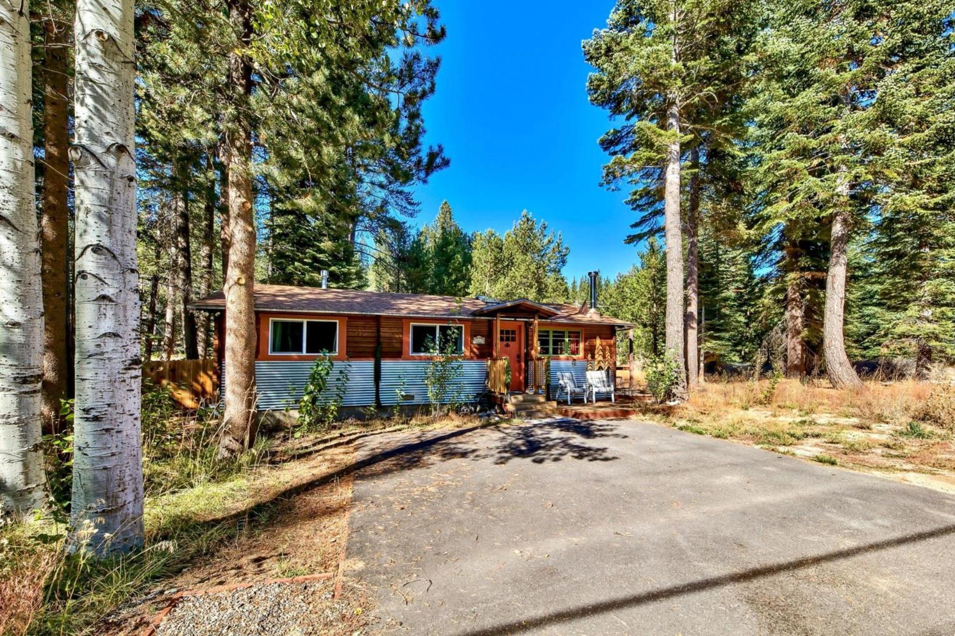 1577a The Tahoe Lazy Bear