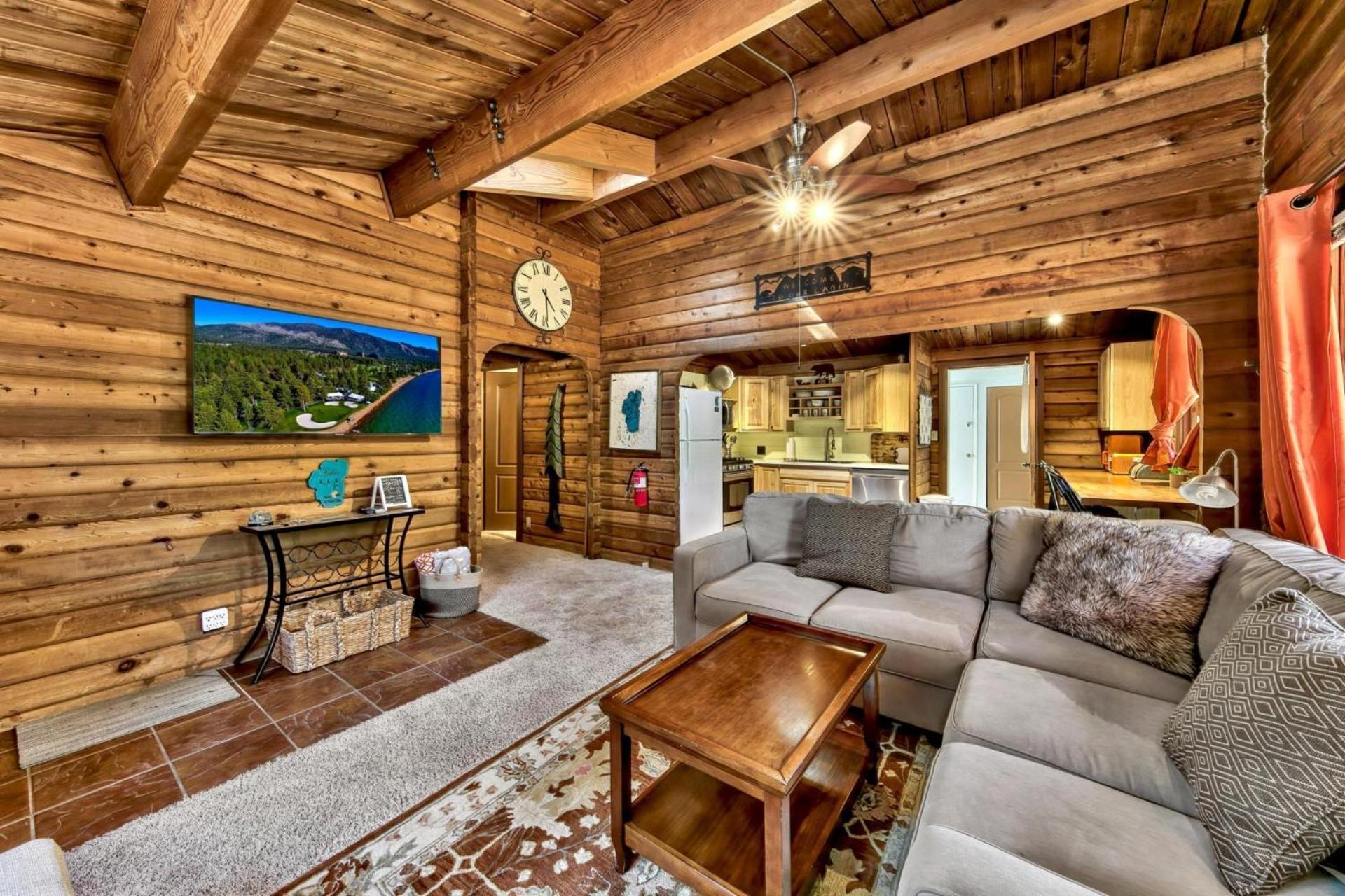 1577a The Tahoe Lazy Bear Holiday home South Lake Tahoe