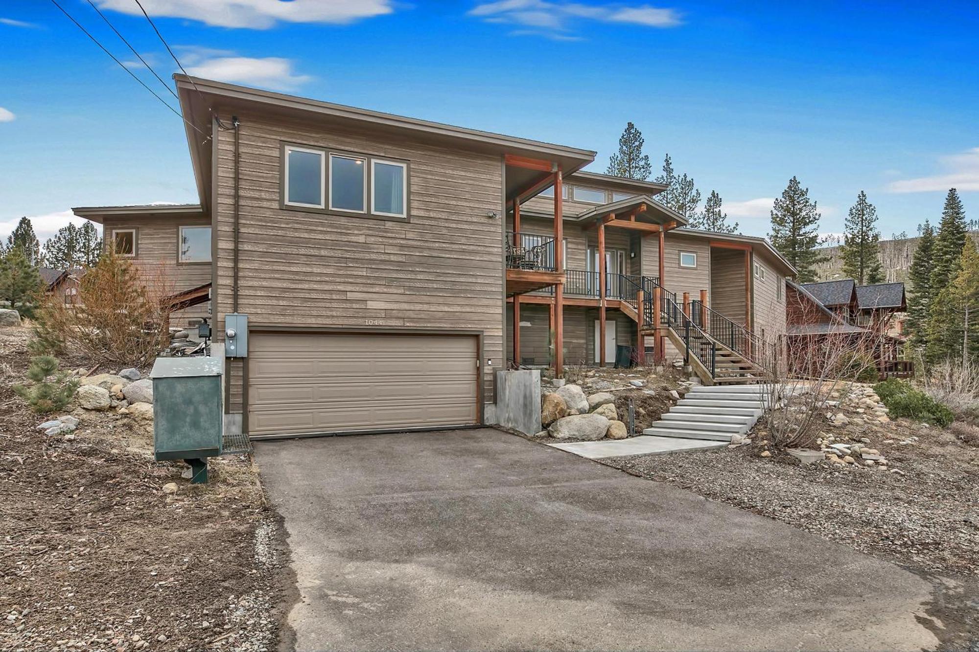 1044c Coyote Ridge * South Lake Tahoe