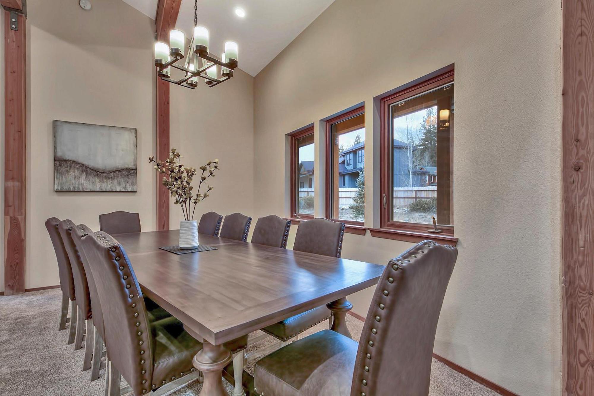 1044c Coyote Ridge