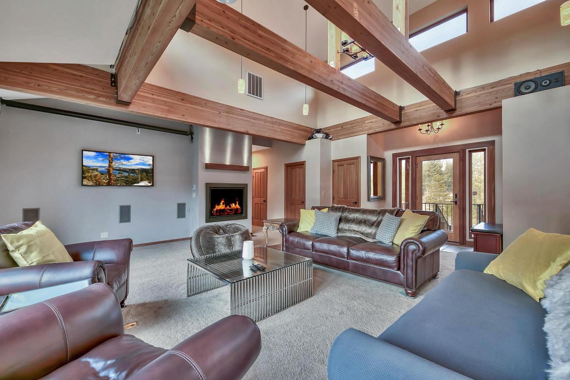 1044c Coyote Ridge * South Lake Tahoe