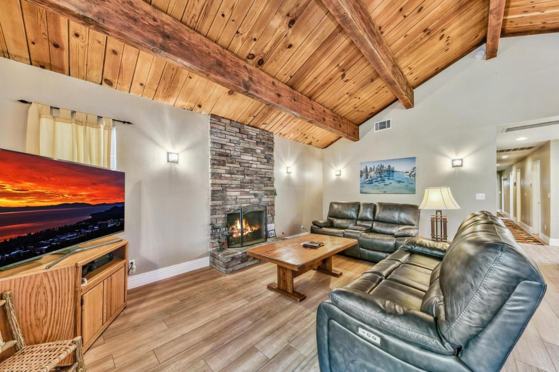1540ts Snowy Owl Holiday home South Lake Tahoe