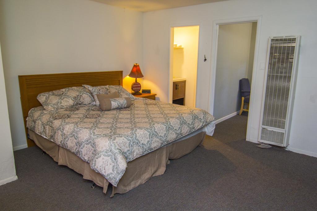 Aerie Motel South Lake Tahoe