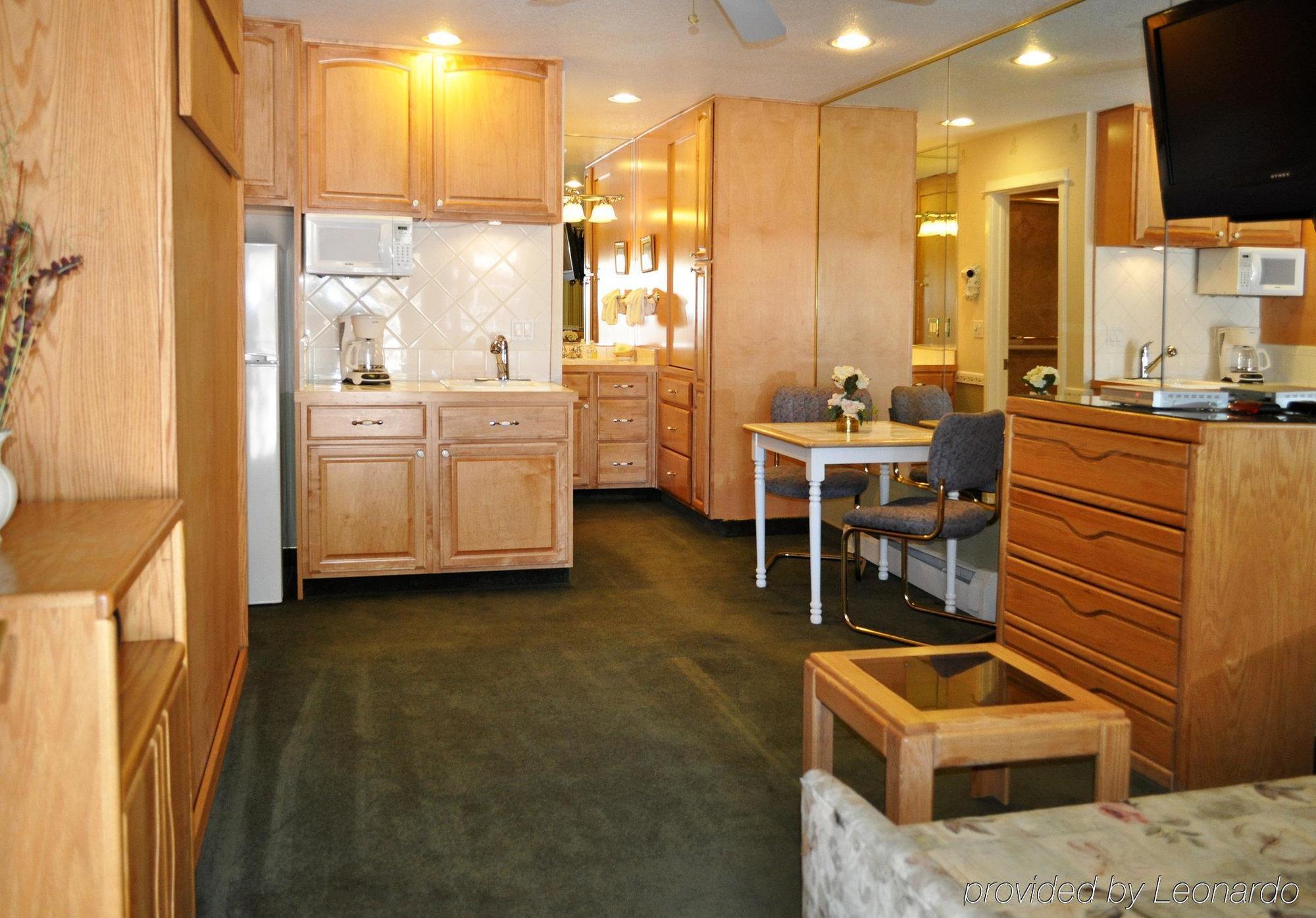 Hotel Stardust 2*