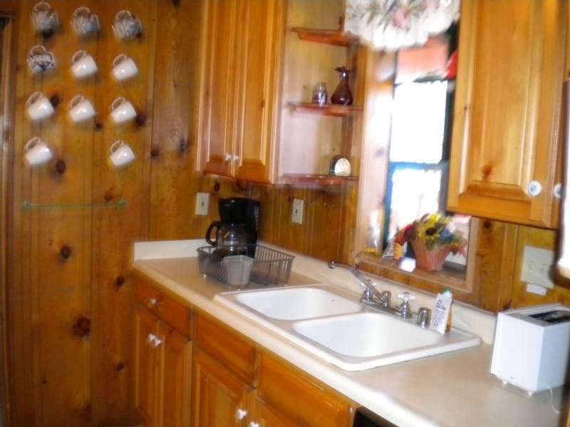 3663 Forest Ave *