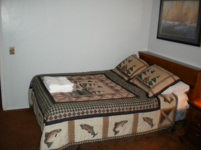 3832 Regina Rd. * South Lake Tahoe