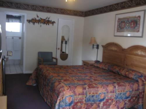 Travelers And South Tahoe Motel