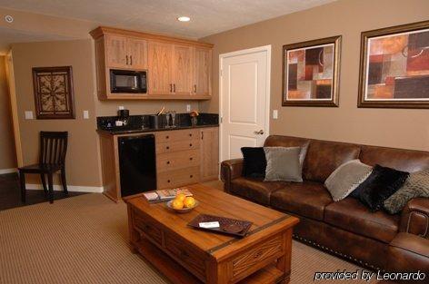 The Deerfield At Heavenly Lodge
