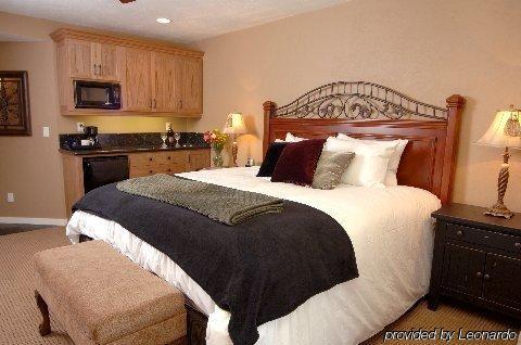 The Deerfield At Heavenly *