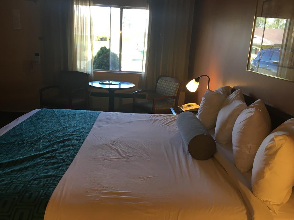 Hotel Howard Johnson By Wyndham South Tahoe South Lake Tahoe