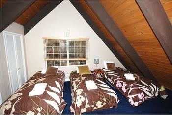 3373 Cape Horn Road Apartment *