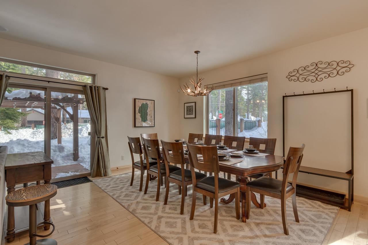 Siesta Harbor - Four Bedroom South Lake Tahoe