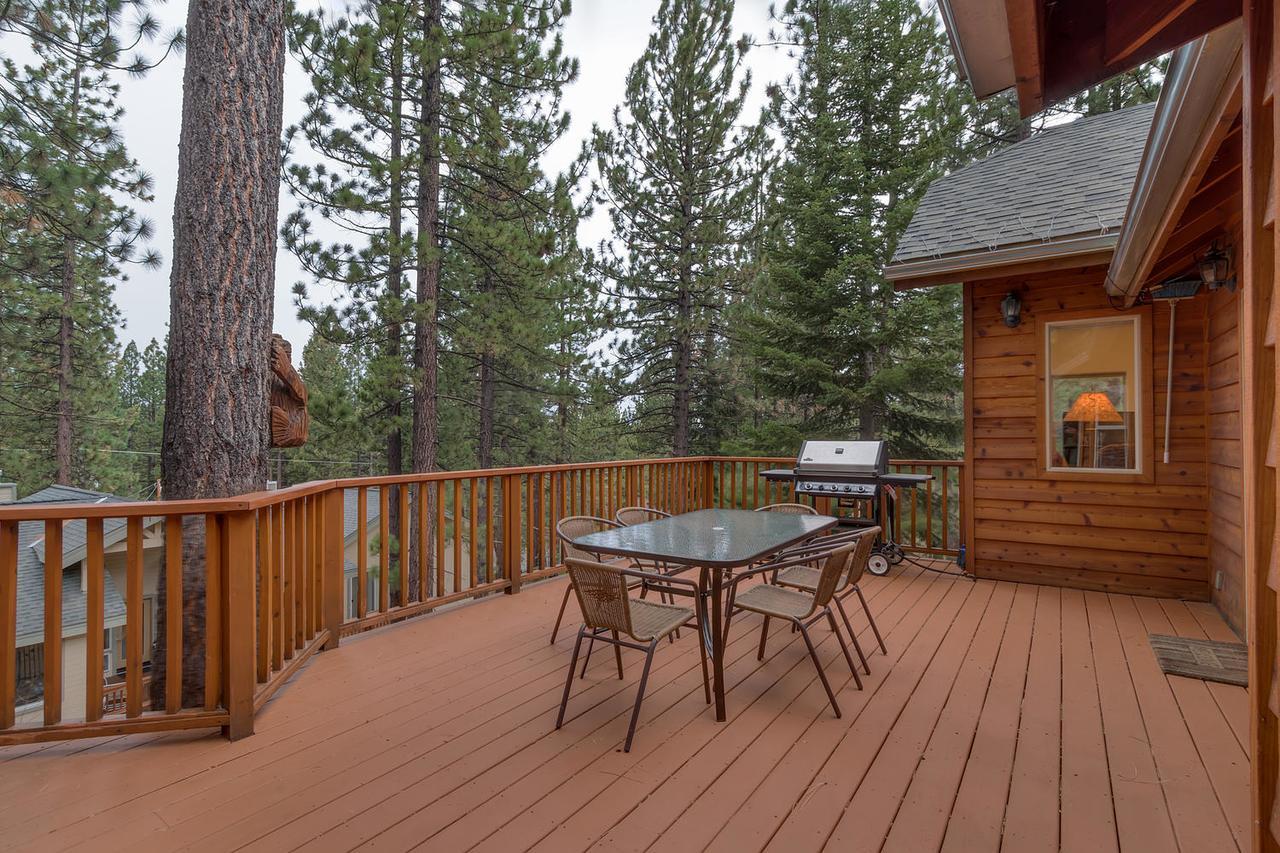 Black Bear - Four Bedroom Holiday home *